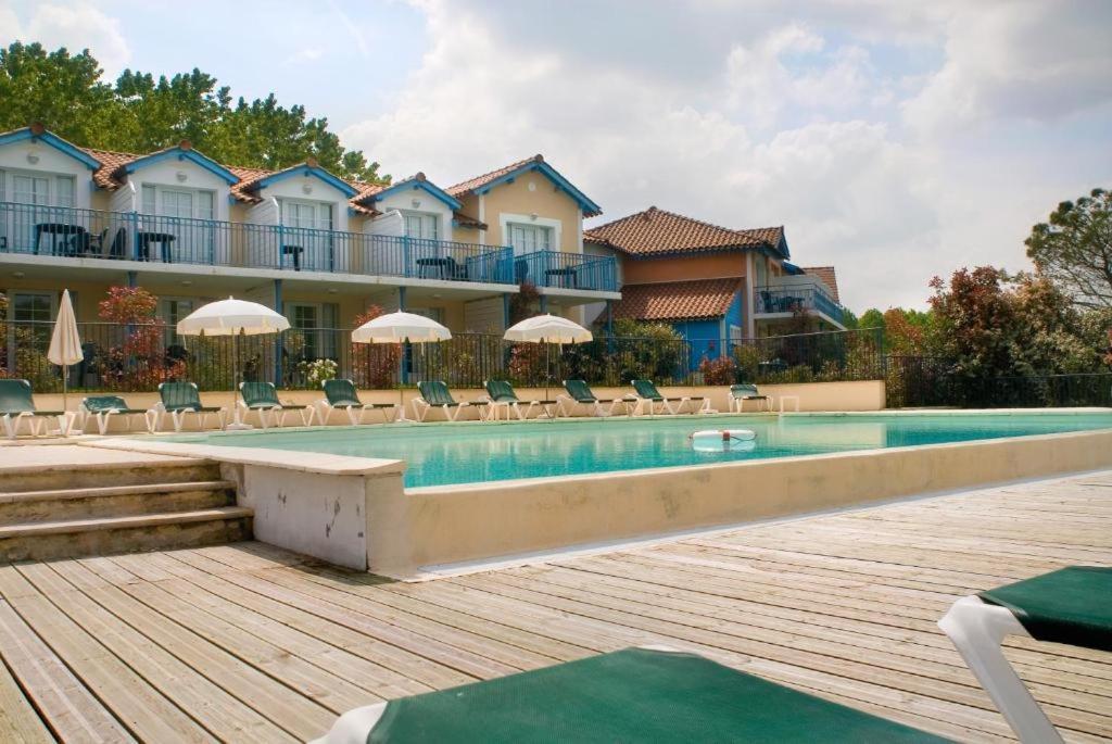 Residence Pierre & Vacances Le Hameau Du Lac Марсьяк Экстерьер фото