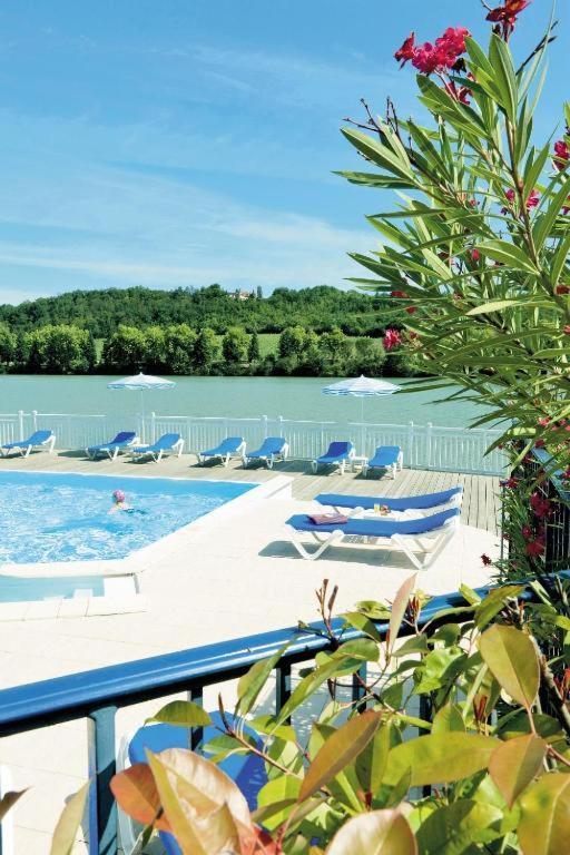 Residence Pierre & Vacances Le Hameau Du Lac Марсьяк Экстерьер фото